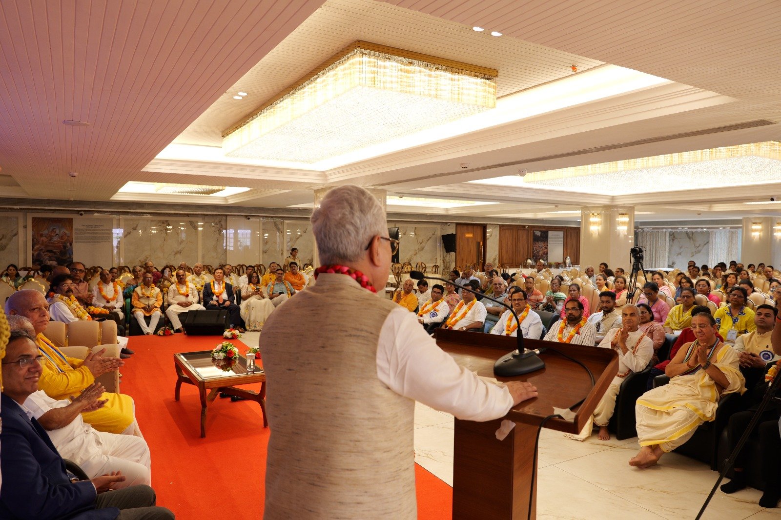 Hon'ble Governor Shri Jishnu Dev Varma addressing guests at the inauguration